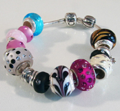 Women's bracelet image 3